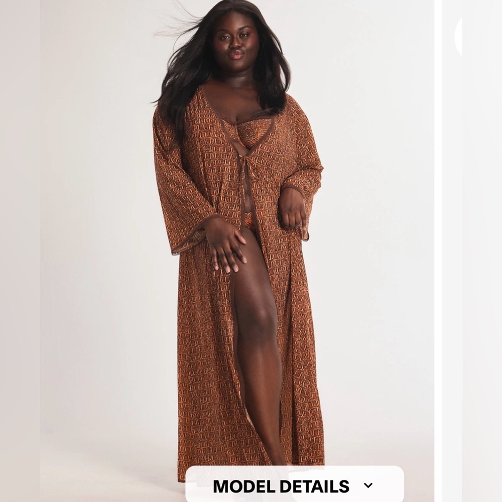 Savage X Fenty Brown Robe